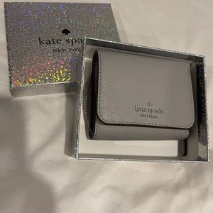 Kate Spade trifold wallet